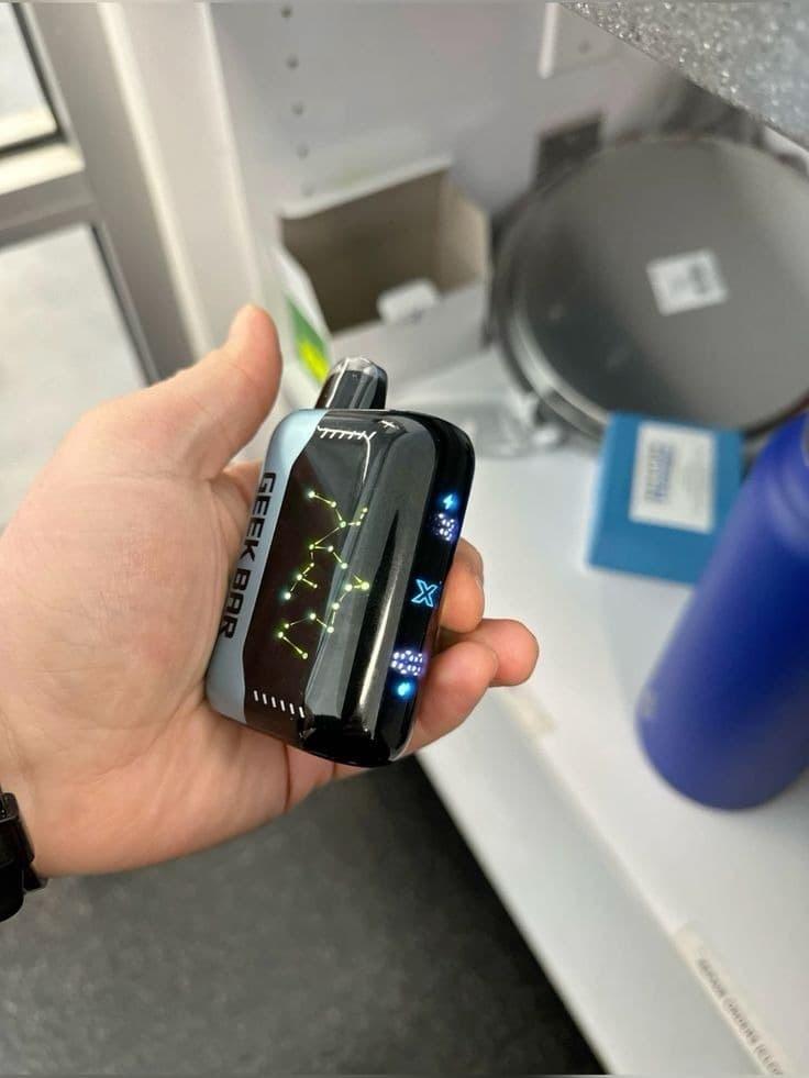 Elektronická cigareta v dnešním světě elektronická cigareta nabízí nové možnosti kouření bez kouře