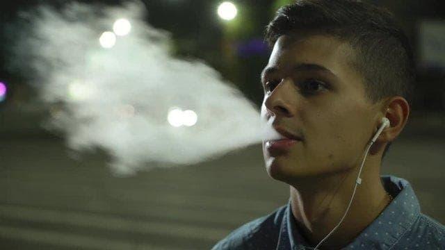 Nejnovější recenze e cigaret pro bezpečné a pohodlné vapování recenze e cigaret online