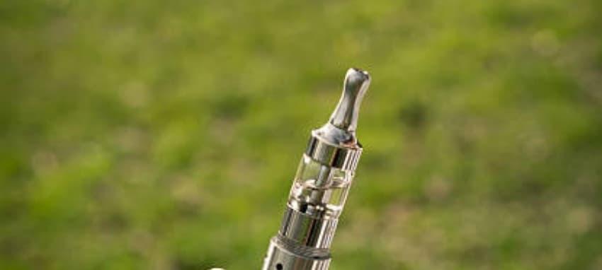 Objevte nejlepší nabídky Joyetech Evic Joyetech Evic pro vaše vapingové zážitky