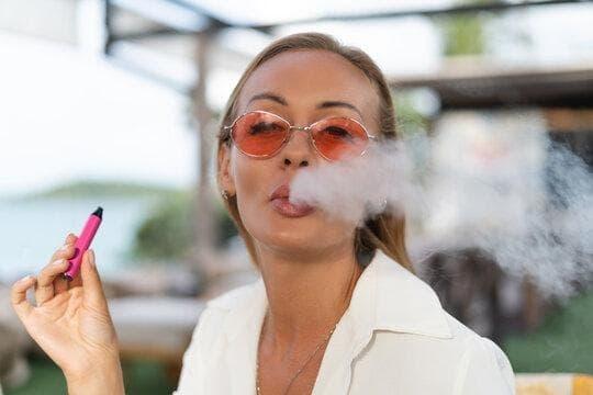 E Cigareta Baze: Nejlepší Tipy pro Výběr E Cigareta Baze k Dokonalému Vapování