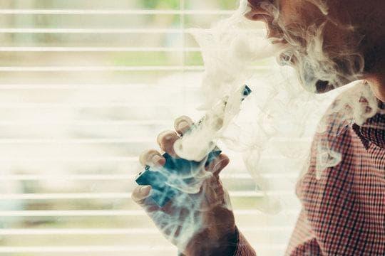 Elektronická cigareta a elektronická cigareta e liquid pro lepší zážitek z kouření