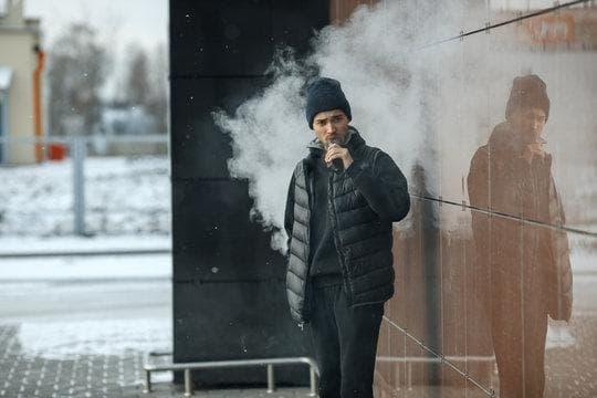 Elektronické cigarety Trutnov a elektronické cigarety jako moderní alternativy kuřáckých potřeb v Trutnově