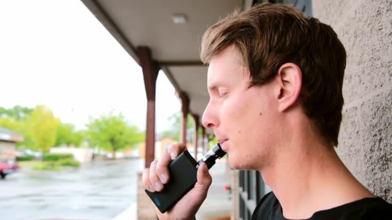 Pražská integrovaná doprava 2025 kompletní průvodce jízdními řády, zónami a cenami