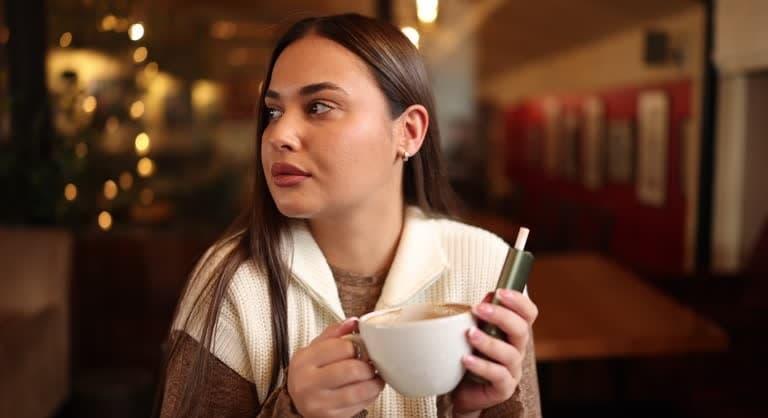 e cigareta prskání příčiny a praktická řešení jak problém rychle odstranit